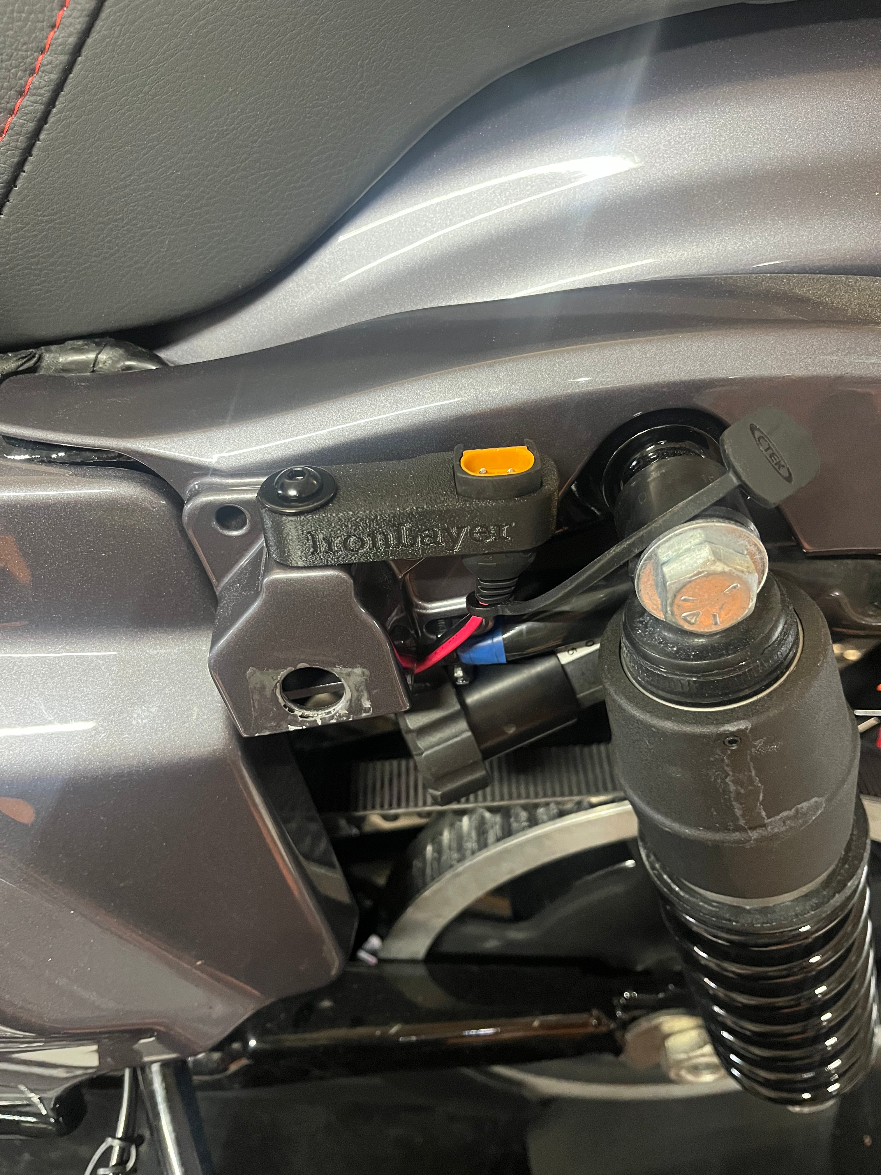 Ladeversatzkit Harley Davidson Touring ab 2014 C-TEK (nicht passend für CVO ST ab 2024)