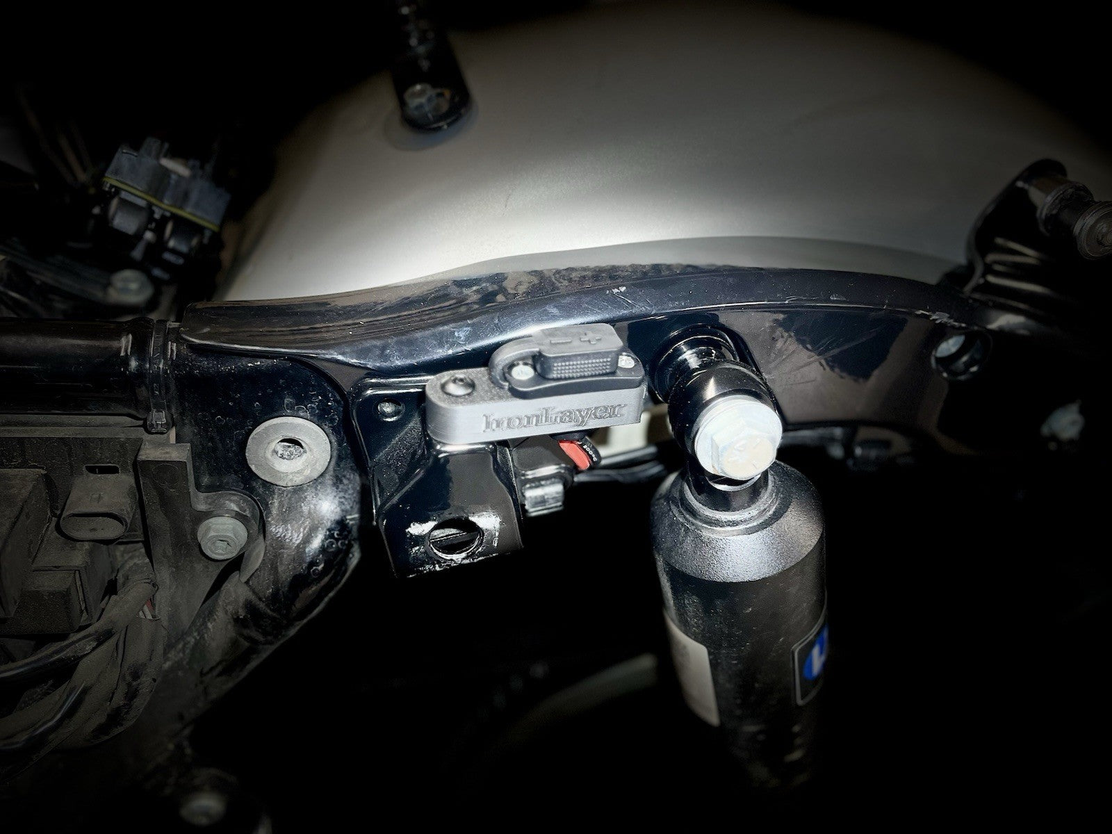 Ladeversatzkit Harley Davidson Touring ab 2014 (nicht passend für CVO ST ab 2024)